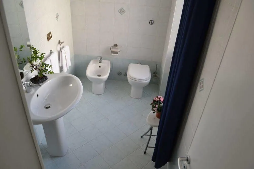 ** Bed & Breakfast La Luna Di Roma B&B Italy
