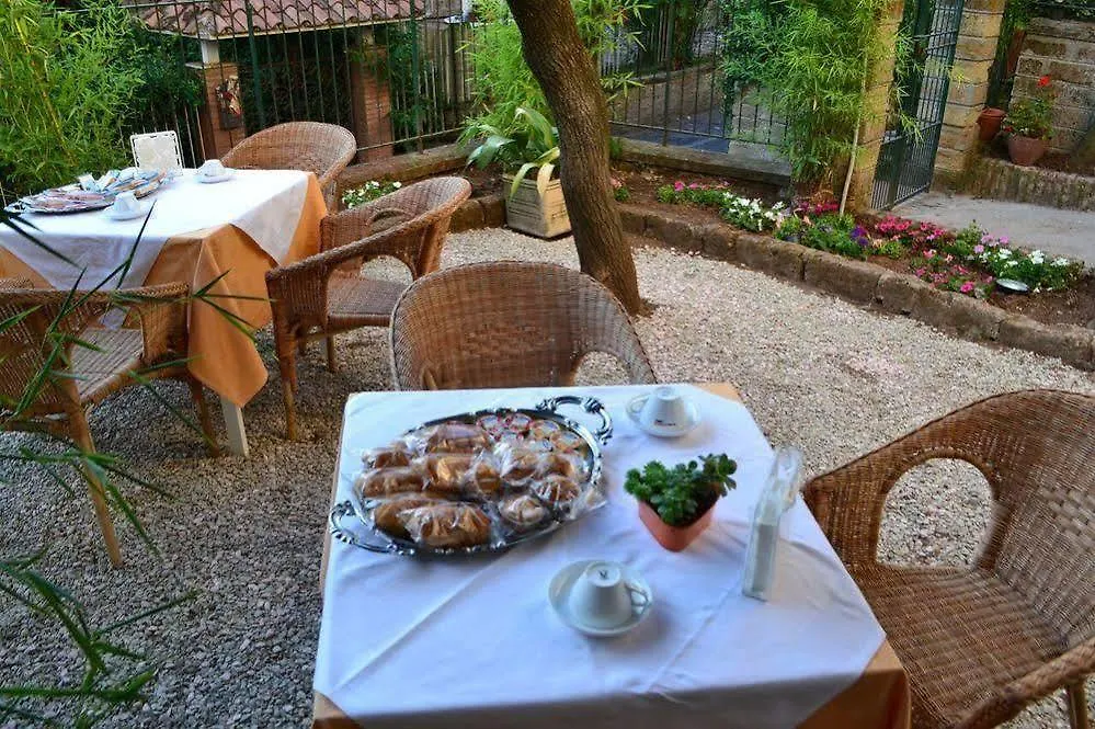 Bed & Breakfast La Luna Di Roma B&B