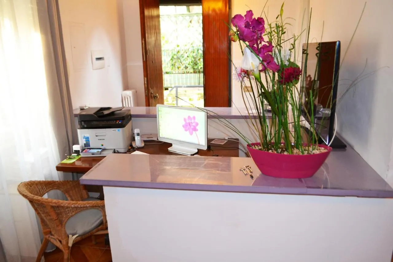 Bed & Breakfast La Luna Di Roma B&B