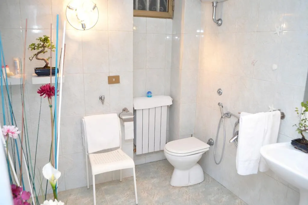 La Luna Di Roma B&B Bed & Breakfast Rome