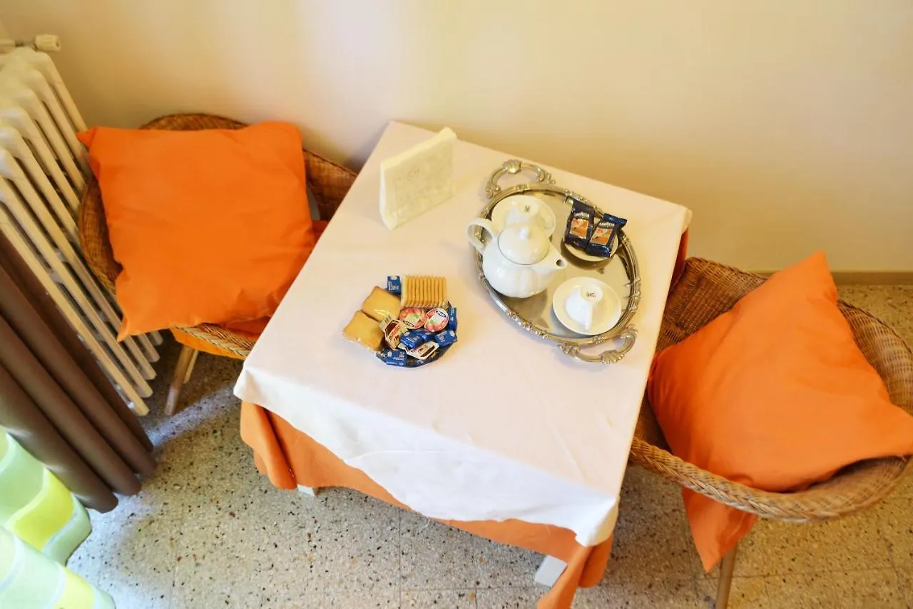 Bed & Breakfast La Luna Di Roma B&B
